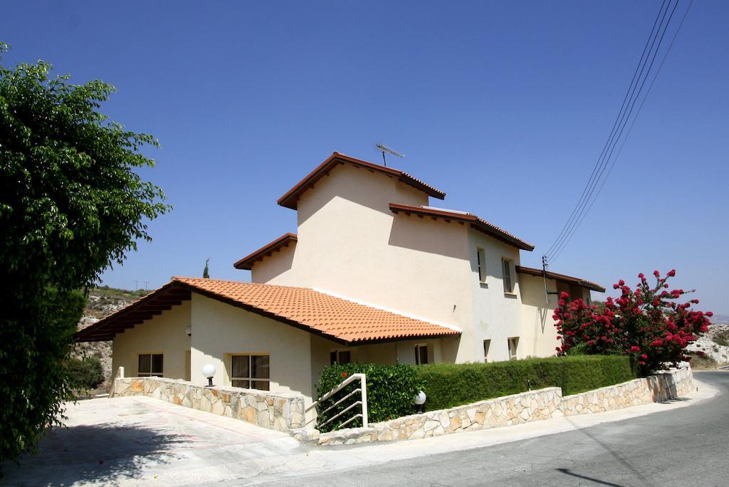 Amoroza Villa Piszúri Kültér fotó
